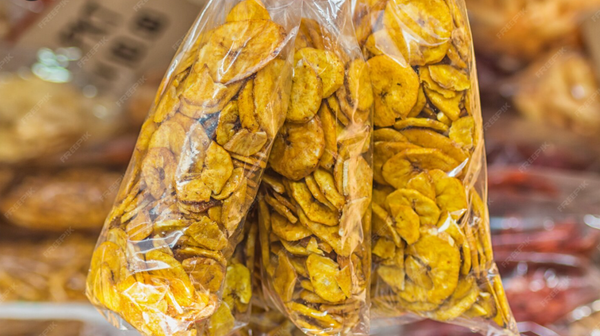 Microplásticos en sal y chifles, según dos estudios en Guayaquil