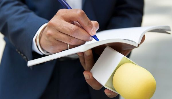 Dos primeras becas para reportajes sobre desnutrición crónica infantil