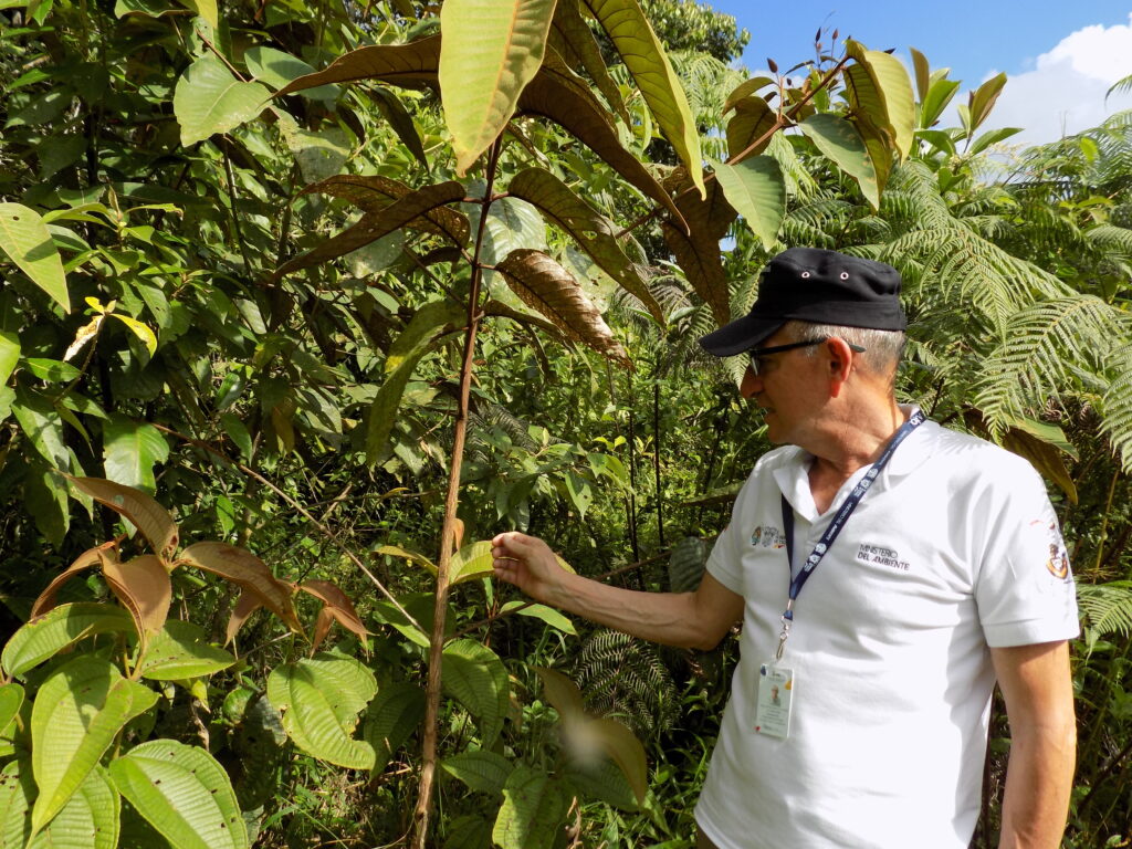 Ángel Palacios, guardaparque en el Parque Nacional Sangay
