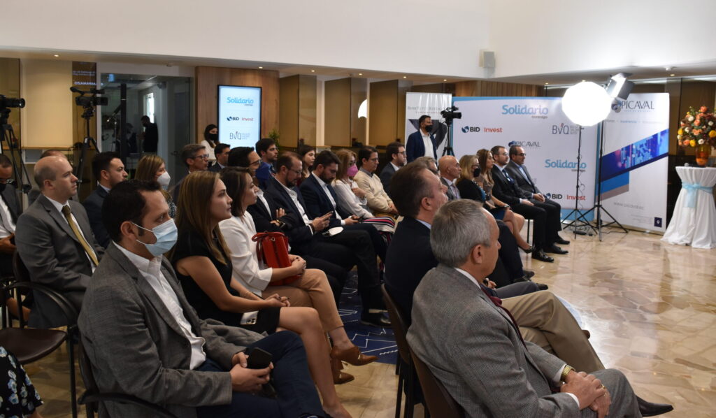 Lanzamiento del bono social en la BVQ