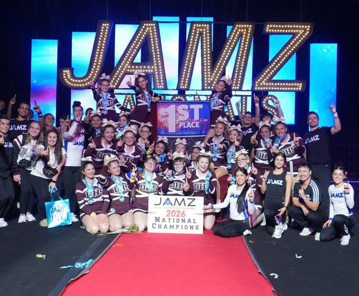 Dayton Cheer Defends National Title at JAMZ Championship