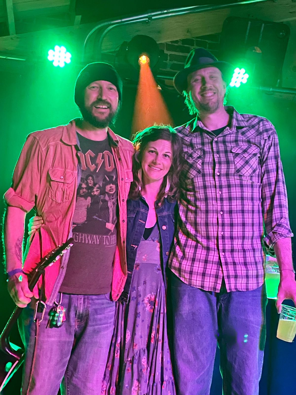 Outlaw Folkers: A Foot Stomping Good Time at the Silver City Schoolhouse!