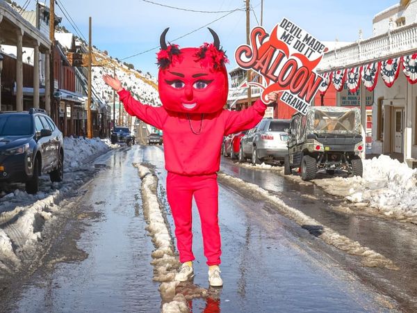 Events & Entertainment: Valentine's Week Edition