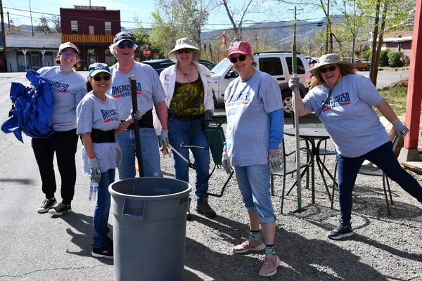 Community Supports Old Town Dayton Cleanup Day