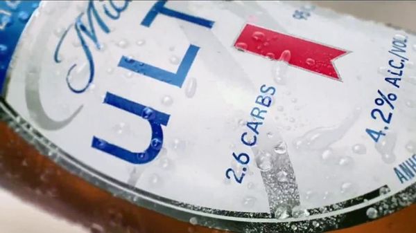 Michelob Ultra Bubbles Up During Telenovelas