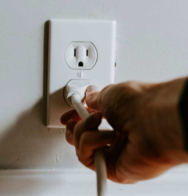 Why Do Cord-Cutters Resubscribe?