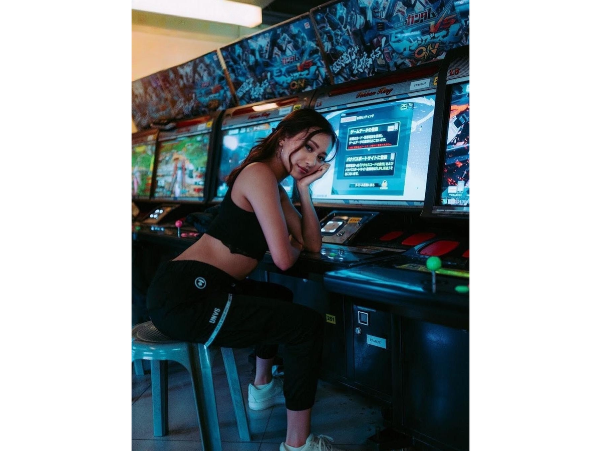 ARI LEE TALKS CRUEL LOVER