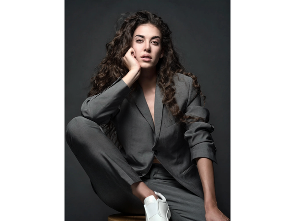 ALICIA KAUR TALKS MODELING