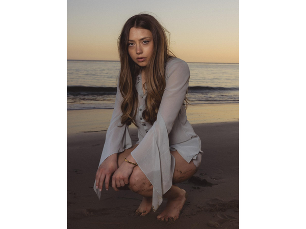 BAKER GRACE TALKS STATE OF MIND