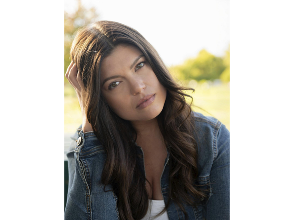 ALYSSA PARKER TALKS RUTHLESS BASTARDS