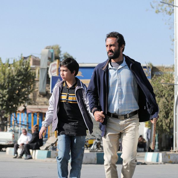 "A Hero" arrives, an icon returns