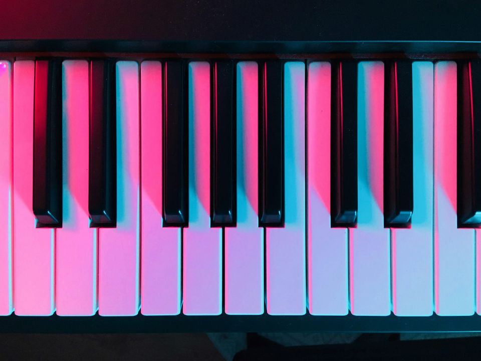The Best Weighted Keyboard for Beginners (From Someone Who Bought the Wrong Way First)