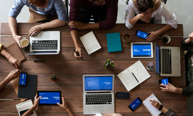 Documentation : un système en quatre éléments