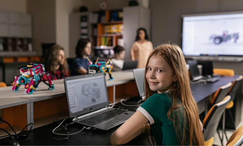 Inyulface éducation numérique robotique Québec - Photo de Alena Darmel via Pexels