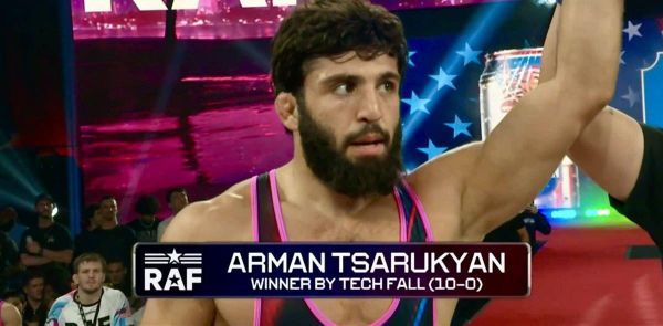 Tsarukyan Shuts Out Danis as RAF 14 Returns the Focus to Wrestling