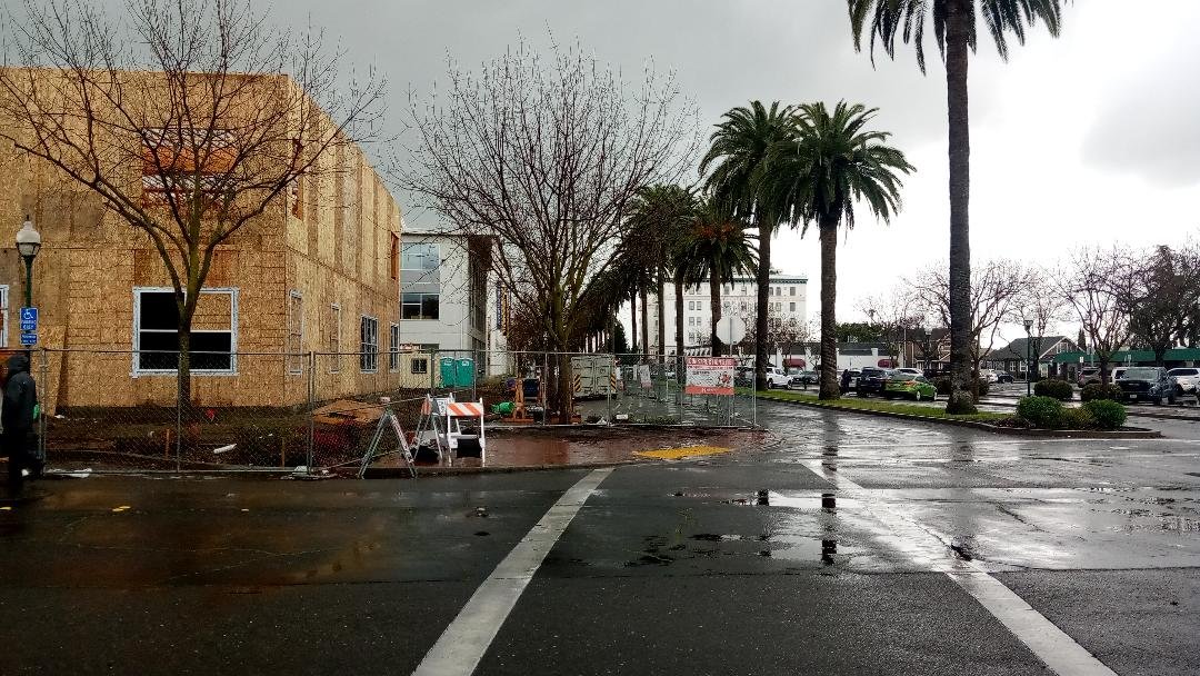  The building will eventually house the Merced County Employees Retirement Association (MCERA). Photo: Steve Newvine 