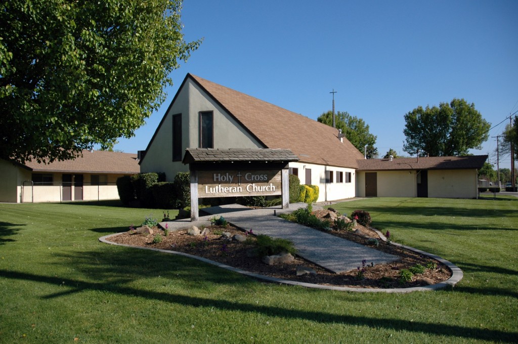 Holy Cross Lutheran Church