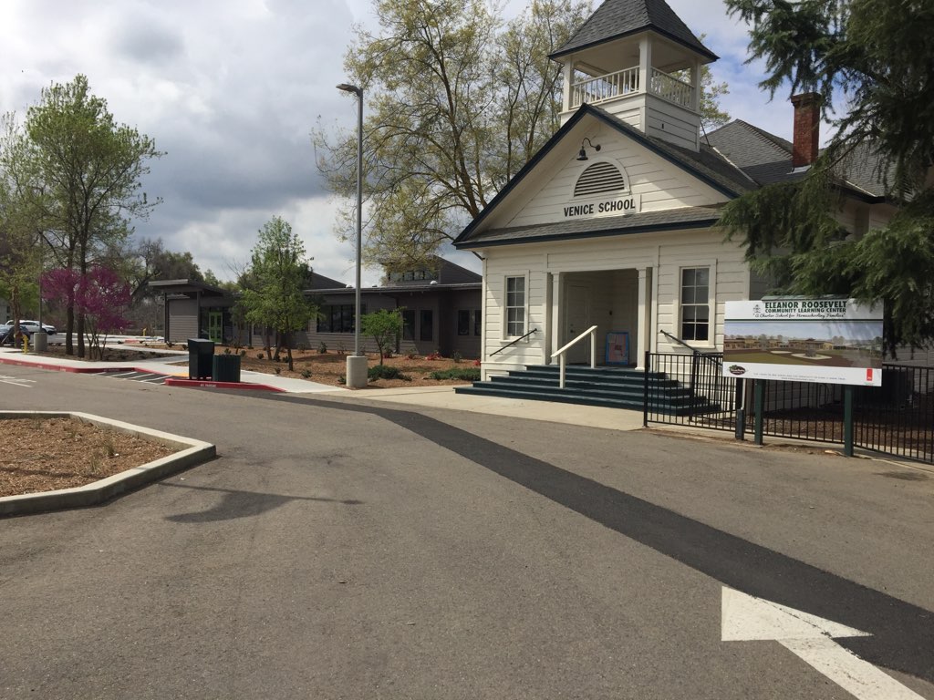  The Venice school along with other buildings that make up the Eleanor Roosevelt Community Learning Center. Photo- Steve Newvine 