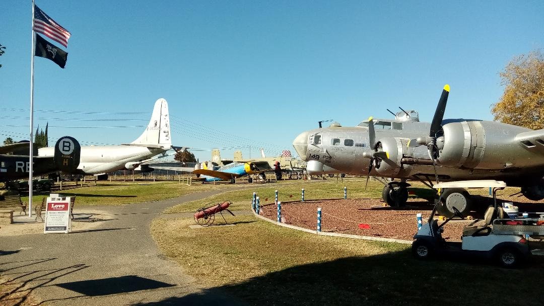 The Castle Air Museum in Atwater, California. Photo: Steve Newvine 