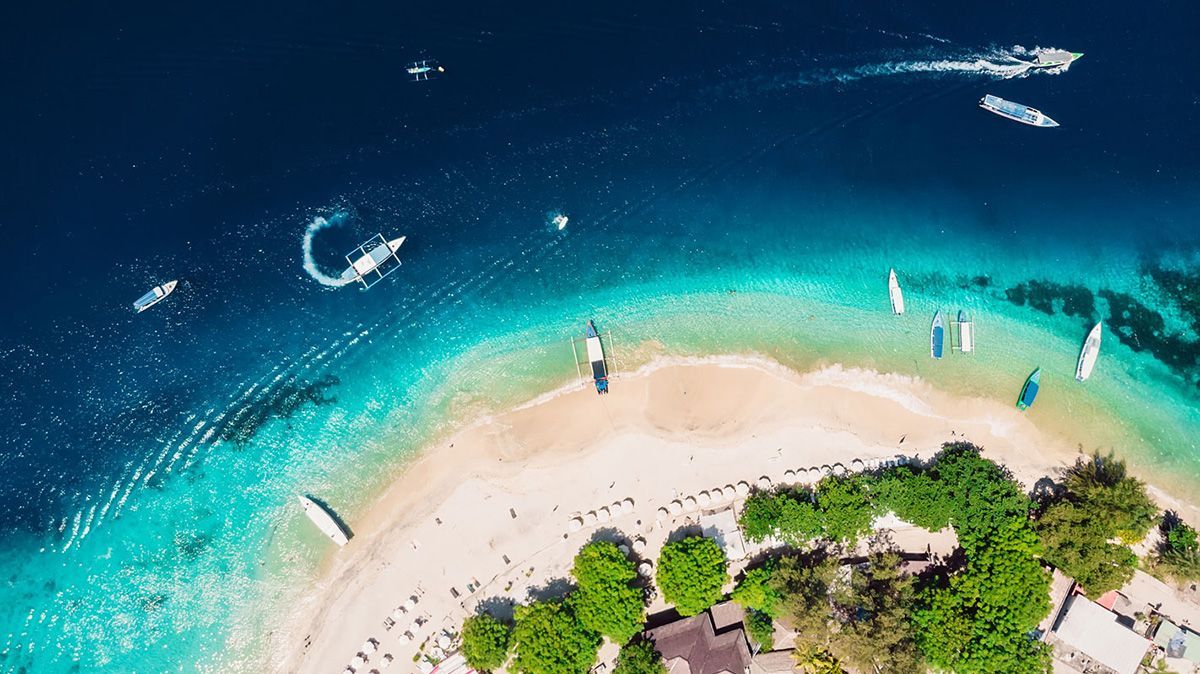 Opportunities for Transforming Coastal and Marine Tourism