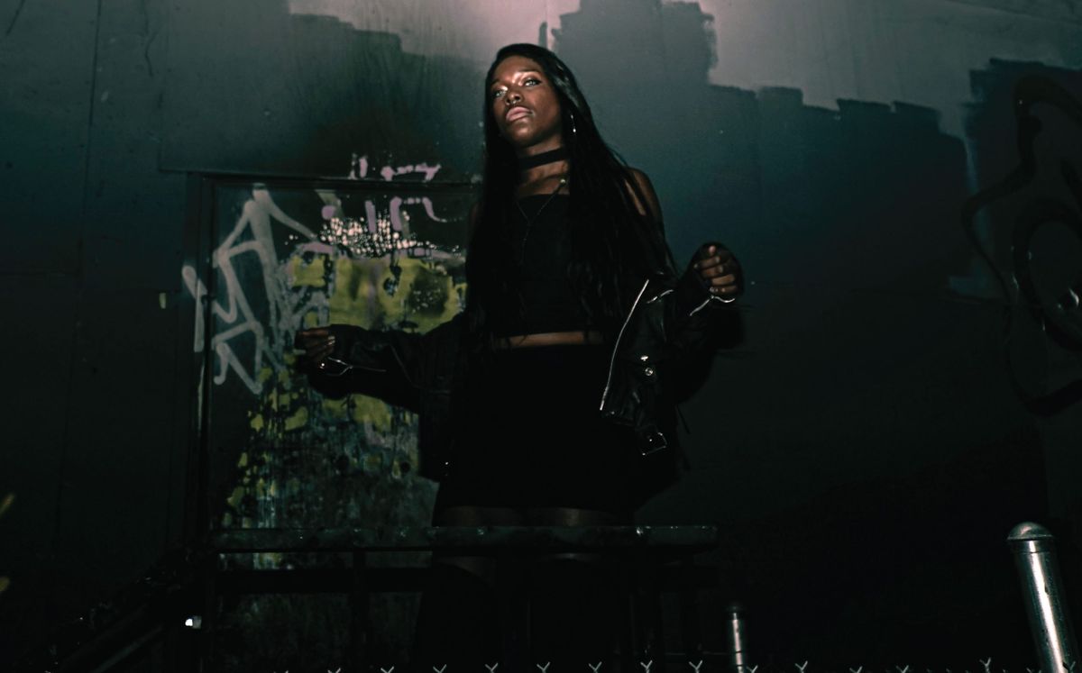 Baker's Dozen: Rufus Wainwright, Nuvolascura, Jasmine Infiniti, and Good Songs on Bad Albums