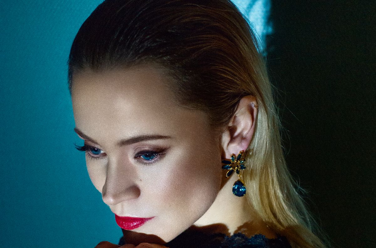 Annie on David Cronenberg's Crash, Karate, and Her Hopes for Her Children