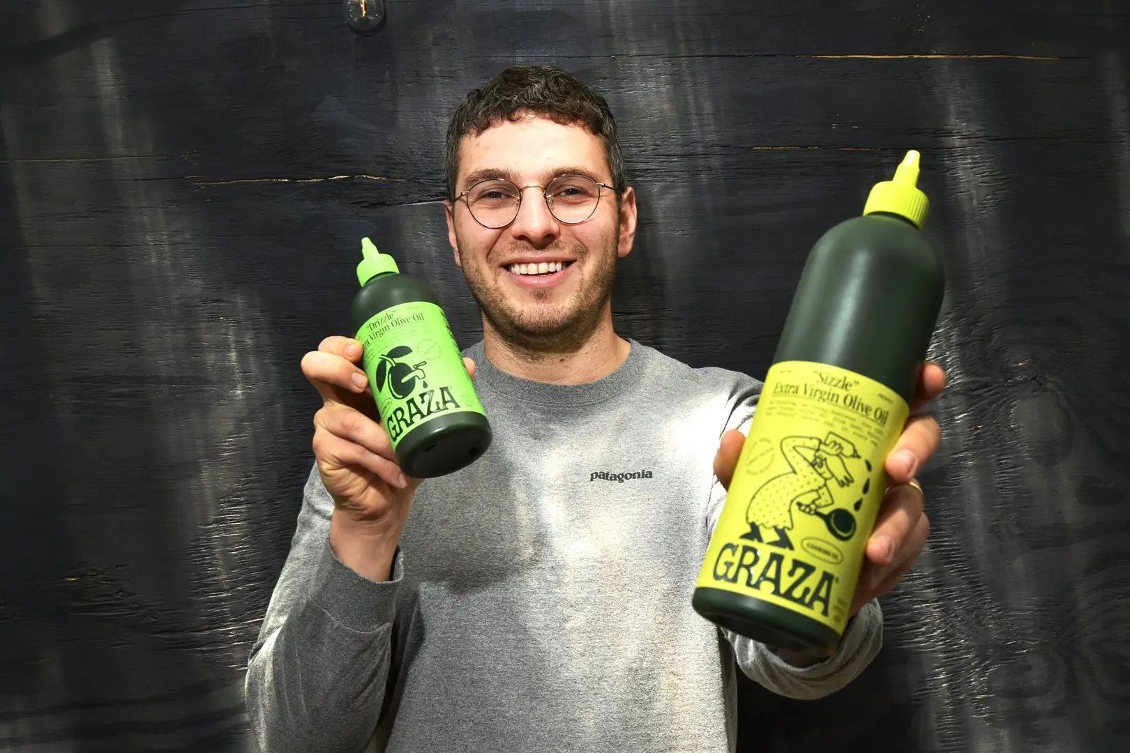 Americanos enseñándonos a vender aceite