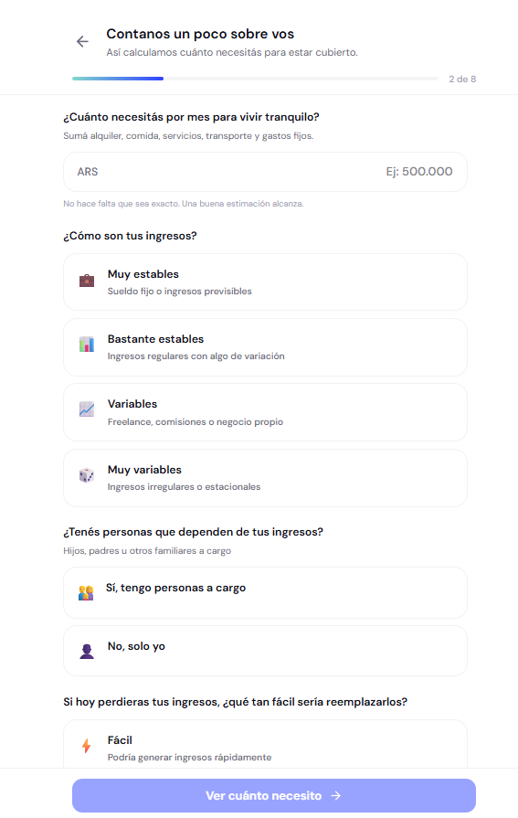 Simulador de Fondo de Emergencia en la app de Welfi: pregunta cuánto necesitás por mes, cómo son tus ingresos, si tenés personas a cargo y qué tan fácil sería reemplazarlos.