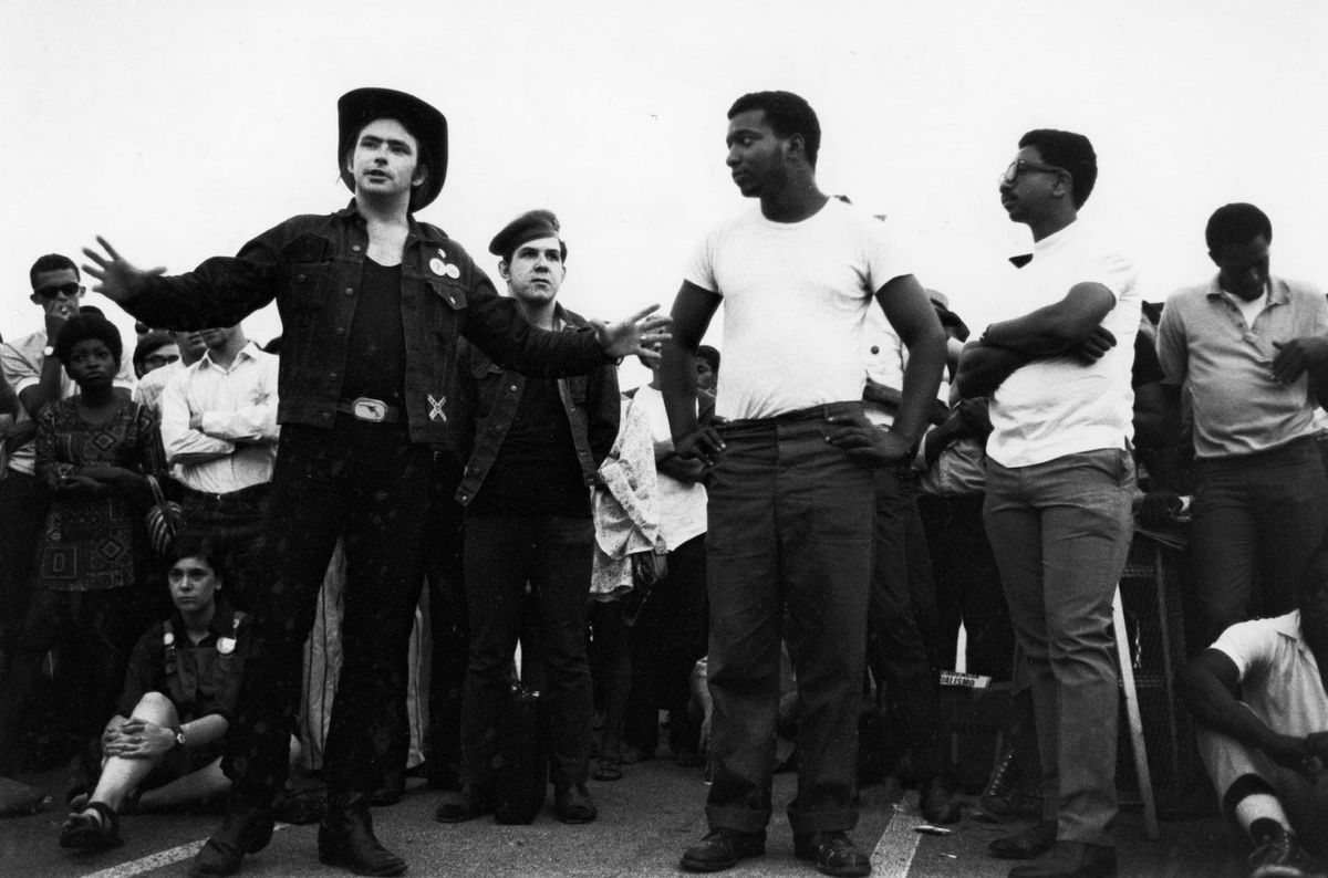 The Black Panthers’ Fred Hampton meets Bill ‘Preacherman’ Fesperman, Chicago 1969 