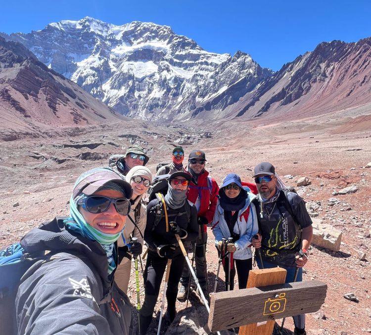 Short Trekking, Plaza Francia, Aconcagua South Face Viewpoint.