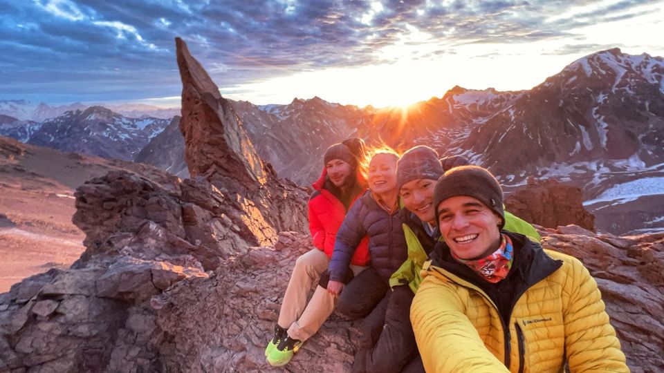 Guía Completa de Campo 1, Plaza Canadá en Aconcagua: Estrategia de Altura y Aclimatación