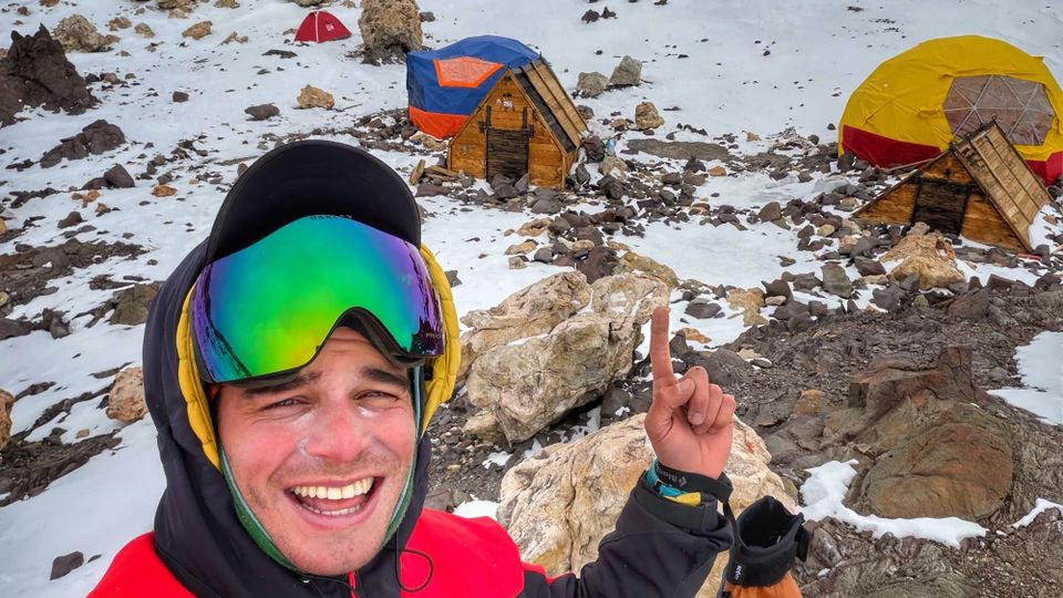 Berlín Camp on Aconcagua: High-Altitude Technical Guide and Camp 3 Strategy