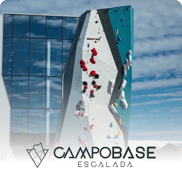 Campo Base rocódromo Burgos, Propietario de rocódromo gestionando su gimnasio con BETA