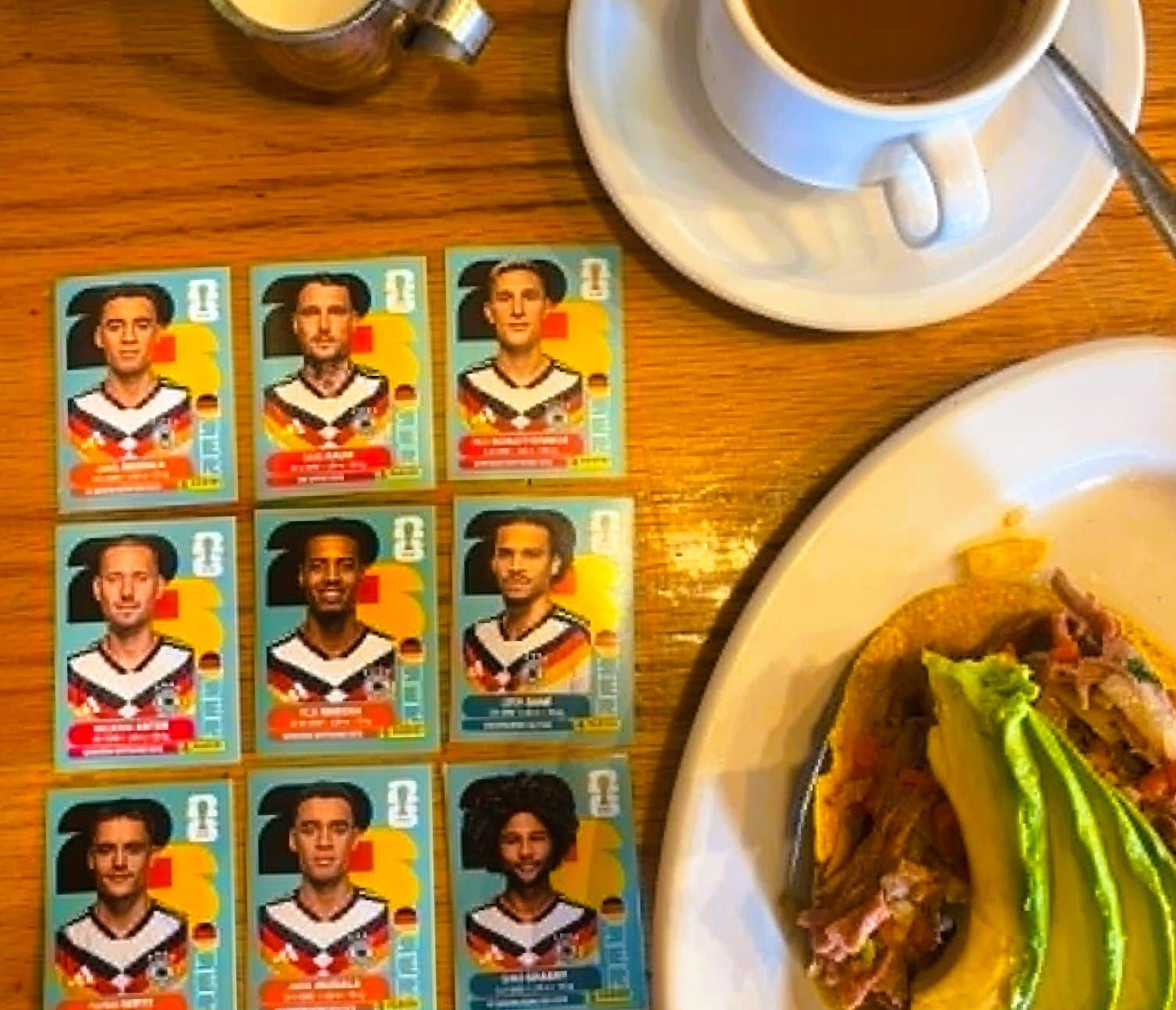 Deutschland zum Frühstück: Globaler Hype um WM-Sticker