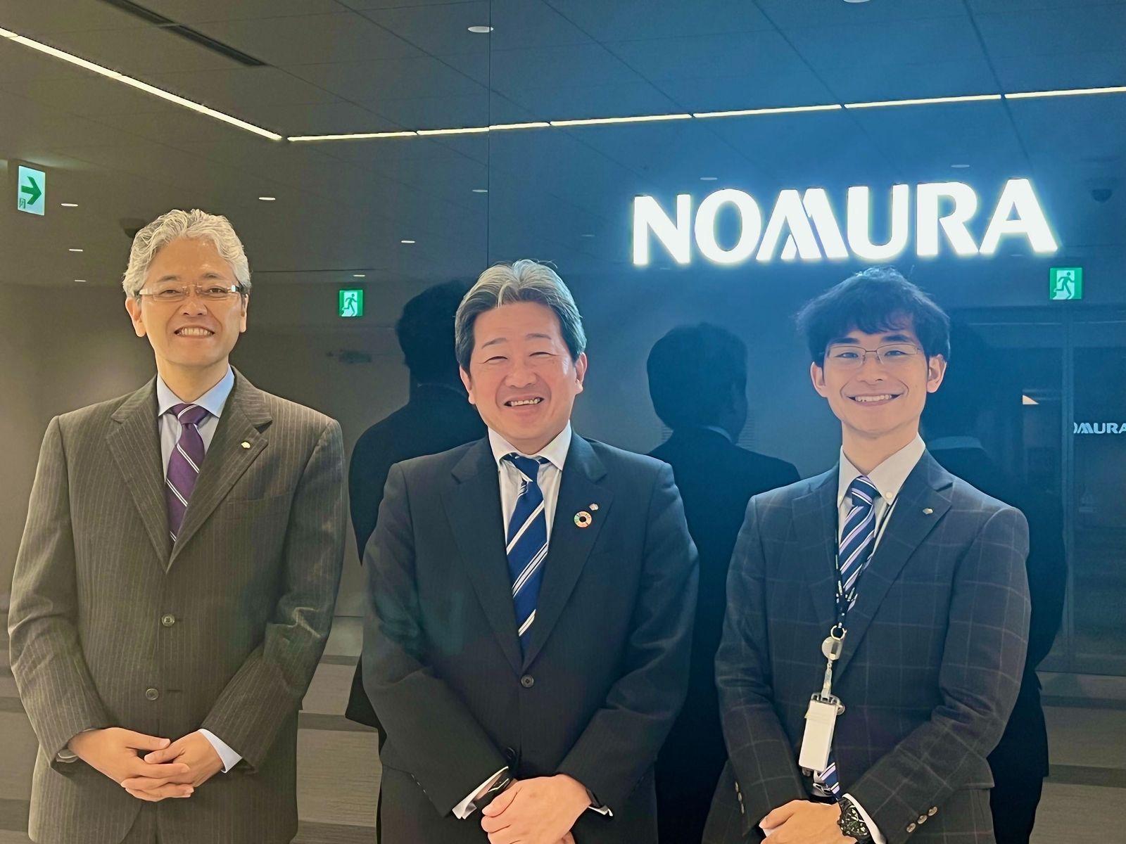 ■導入事例■ 野村證券様の資産管理アプリ ”OneStock” にAlli LLM App Marketを導入