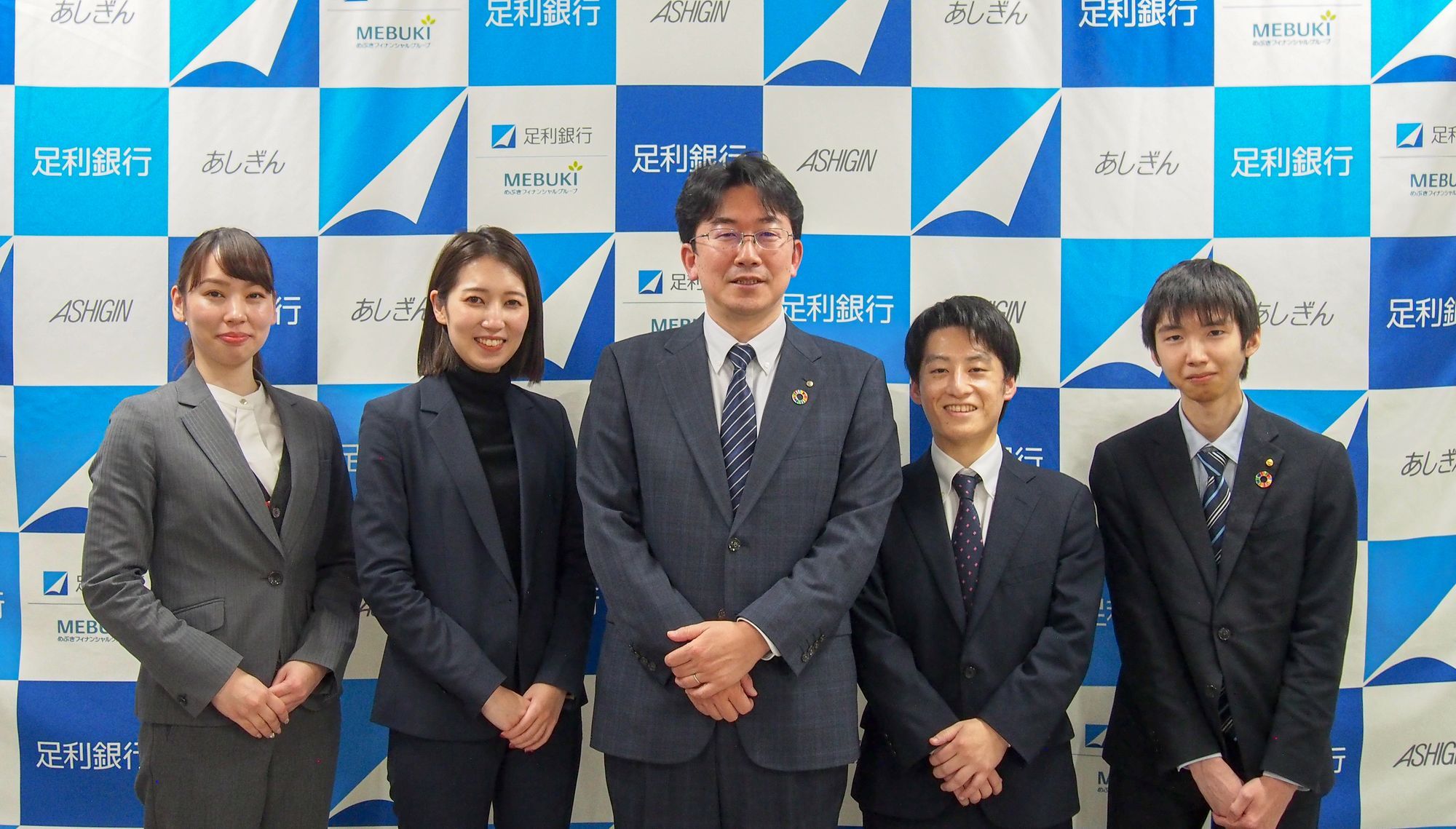 ■導入事例■【足利銀行様】社内のAIチャットボットをAlli LLM App Marketへリプレイス。運用の改善と、利用者にとって使いやすい環境を両立