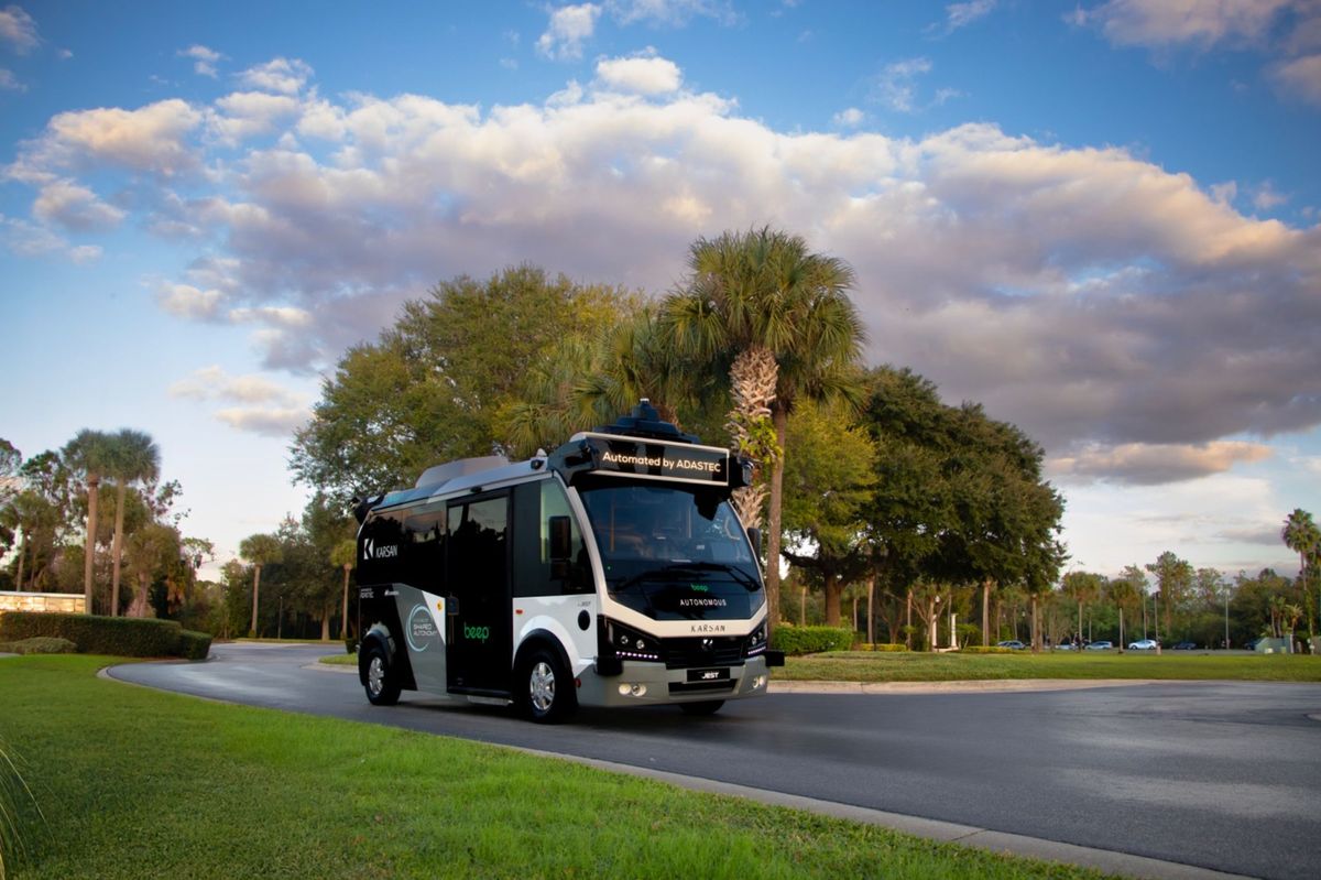 What Atlantans Need to Know About the New Self-Driving Minibuses Coming To Town In 2026