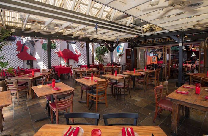 Grab A Bite, Make A Friend: Spice Up Your Lunch Hour and Dine With 9