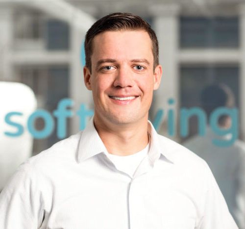 Roll Up Your Spare Change for Charity With Softgiving