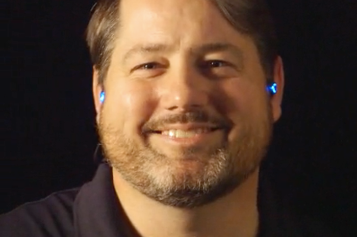 United Sciences Surfs Brain Waves and Music Channels with 3D-Scanned Earbuds