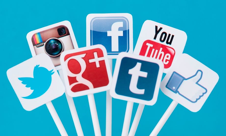 Predicting The Next Customer Click