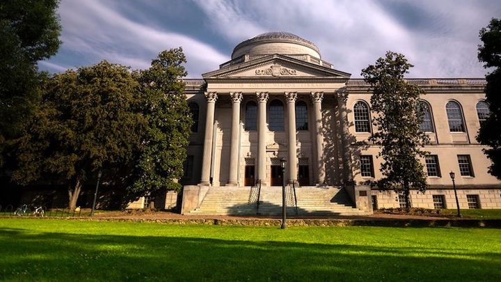 College startup hubs become essential during an uncertain semester