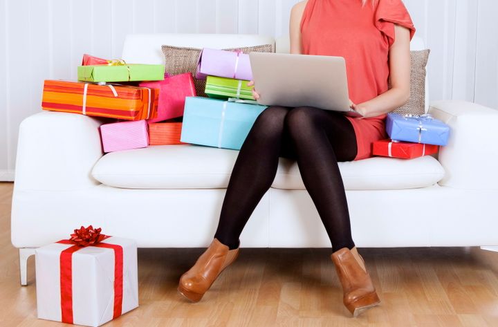 Using digital MK to boost ecommerce sales during the holidays