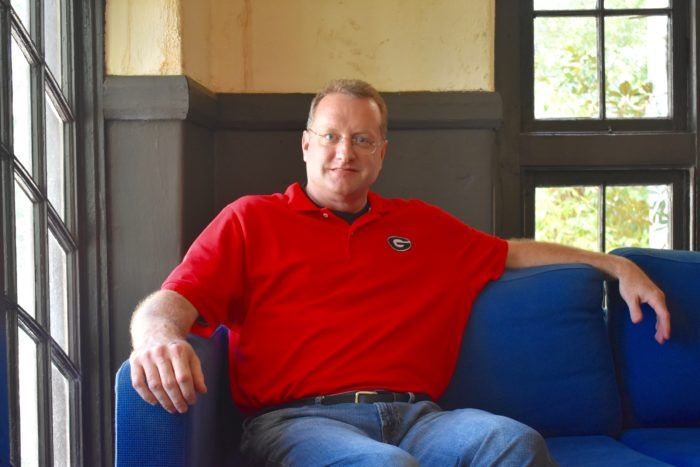 Fee Favor Lets You Skip the Courthouse Line and Get Your Public Records Fast