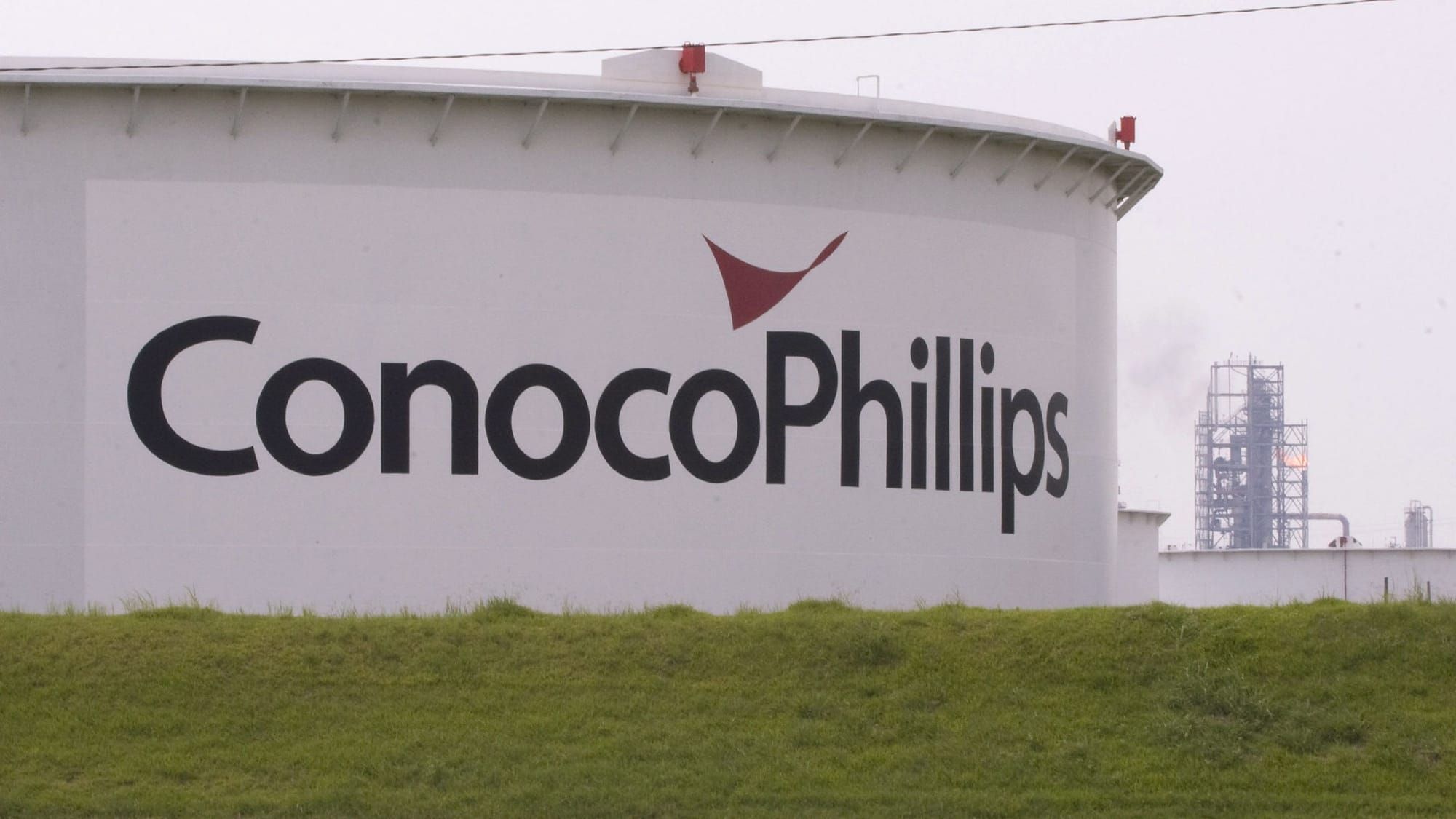 ConocoPhillips' Exit from Sarawak Oil Project: A Wake-Up Call for Malaysia's Energy Sector