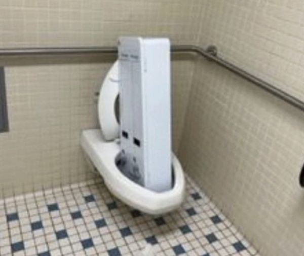 America Prioritising Tampons in Male Bathrooms at School Rather Than Actual Learning