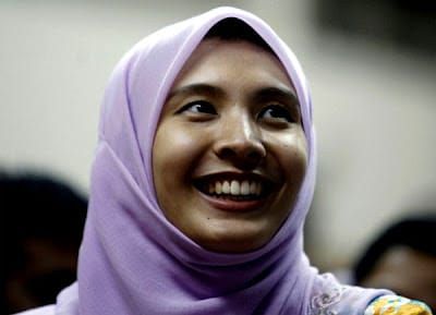 Nurul Izzah Dan Pelantikan Semula Azam Baki: Apa Sudah Jadi?