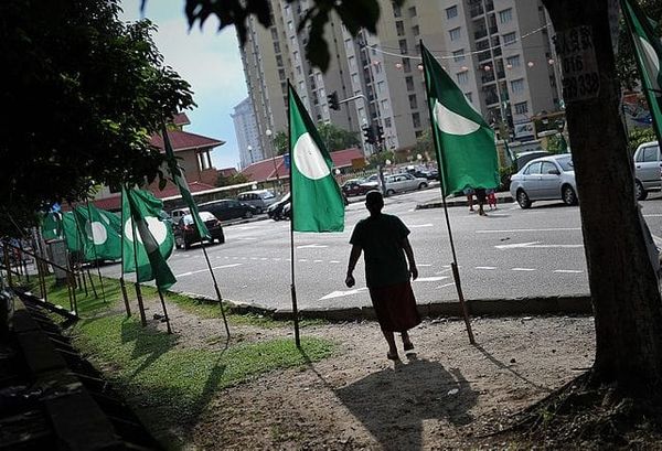 PAS dan Permainan Besar: Dari Rakan Seangkatan ke Pemerintah?