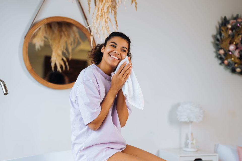 Stop Sabotaging Your Glow: 6 Skincare Mistakes You’re Probably Making