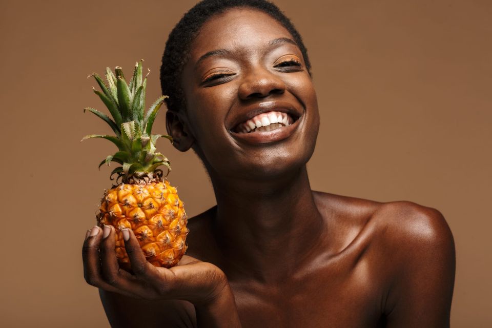 The "Internal Glow" Guide: Eat Your Way to Glass Skin, Natural Collagen, and a Clearer Complexion